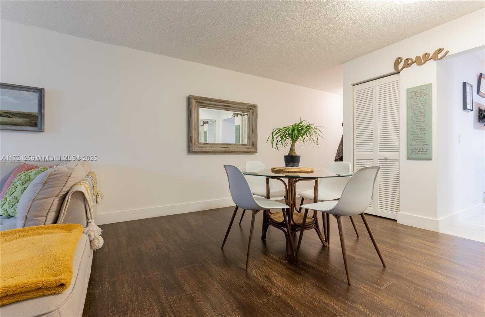 Small Image of 2821 NORTH EAST 163RD #3i, North Miami Beach Number 14
