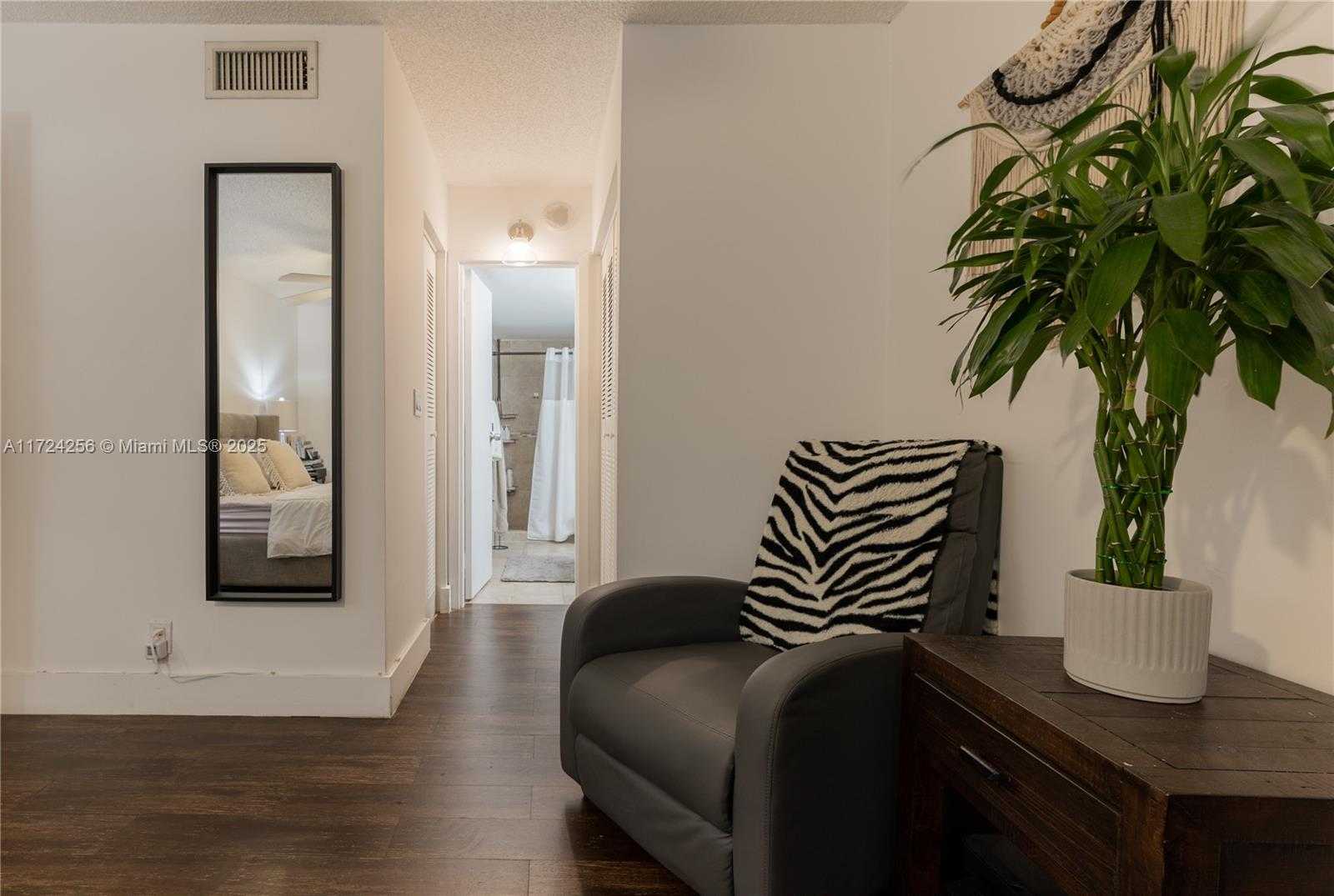Small Image of 2821 NORTH EAST 163RD #3i, North Miami Beach Number 28