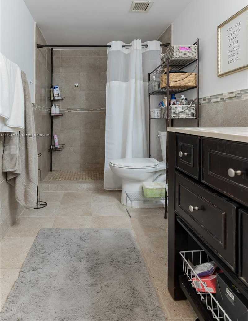 Small Image of 2821 NORTH EAST 163RD #3i, North Miami Beach Number 29