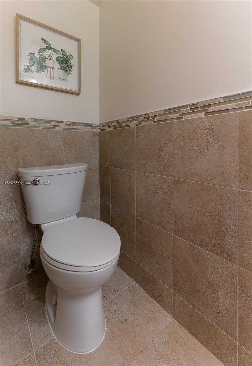 Small Image of 2821 NORTH EAST 163RD #3i, North Miami Beach Number 35