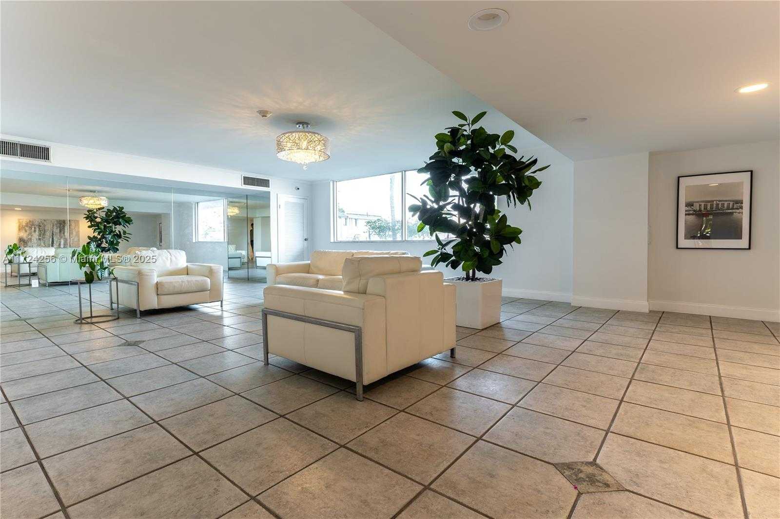 Small Image of 2821 NORTH EAST 163RD #3i, North Miami Beach Number 6
