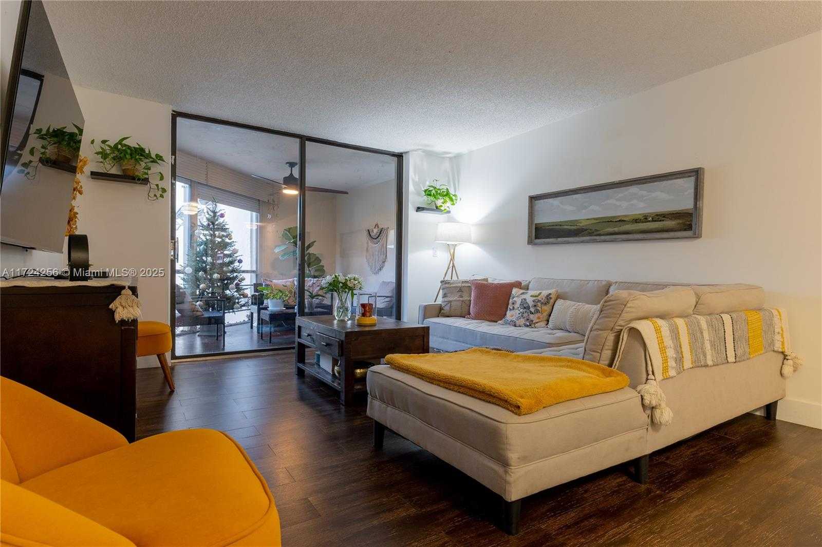 Small Image of 2821 NORTH EAST 163RD #3i, North Miami Beach Number 8