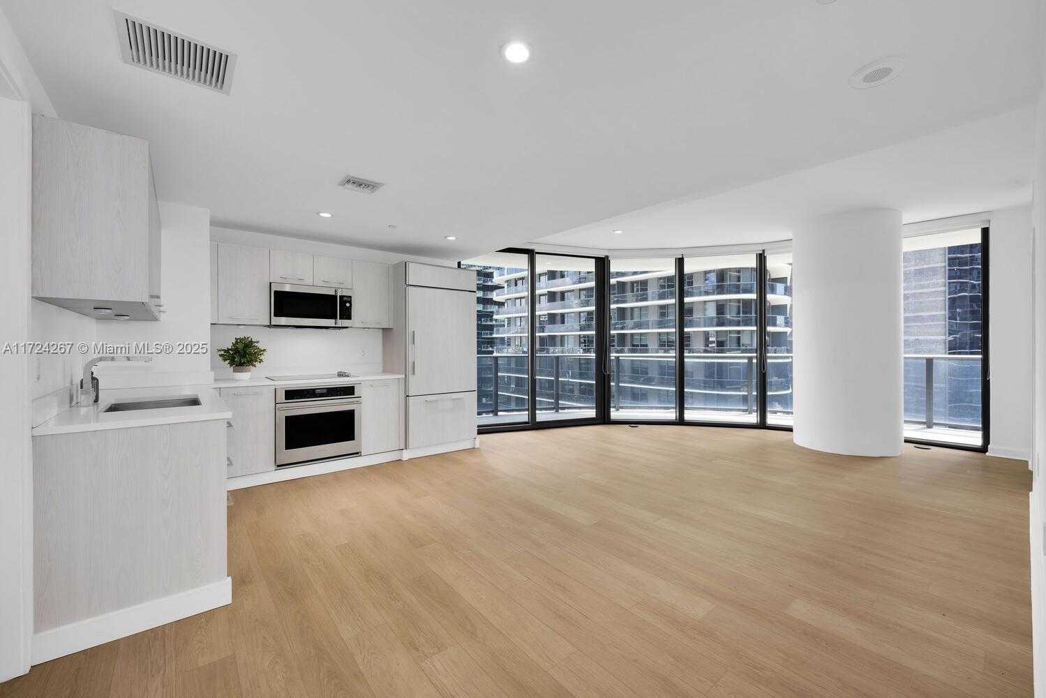Small Image of 45 SOUTH WEST 9TH ST #2101, Miami Number 13