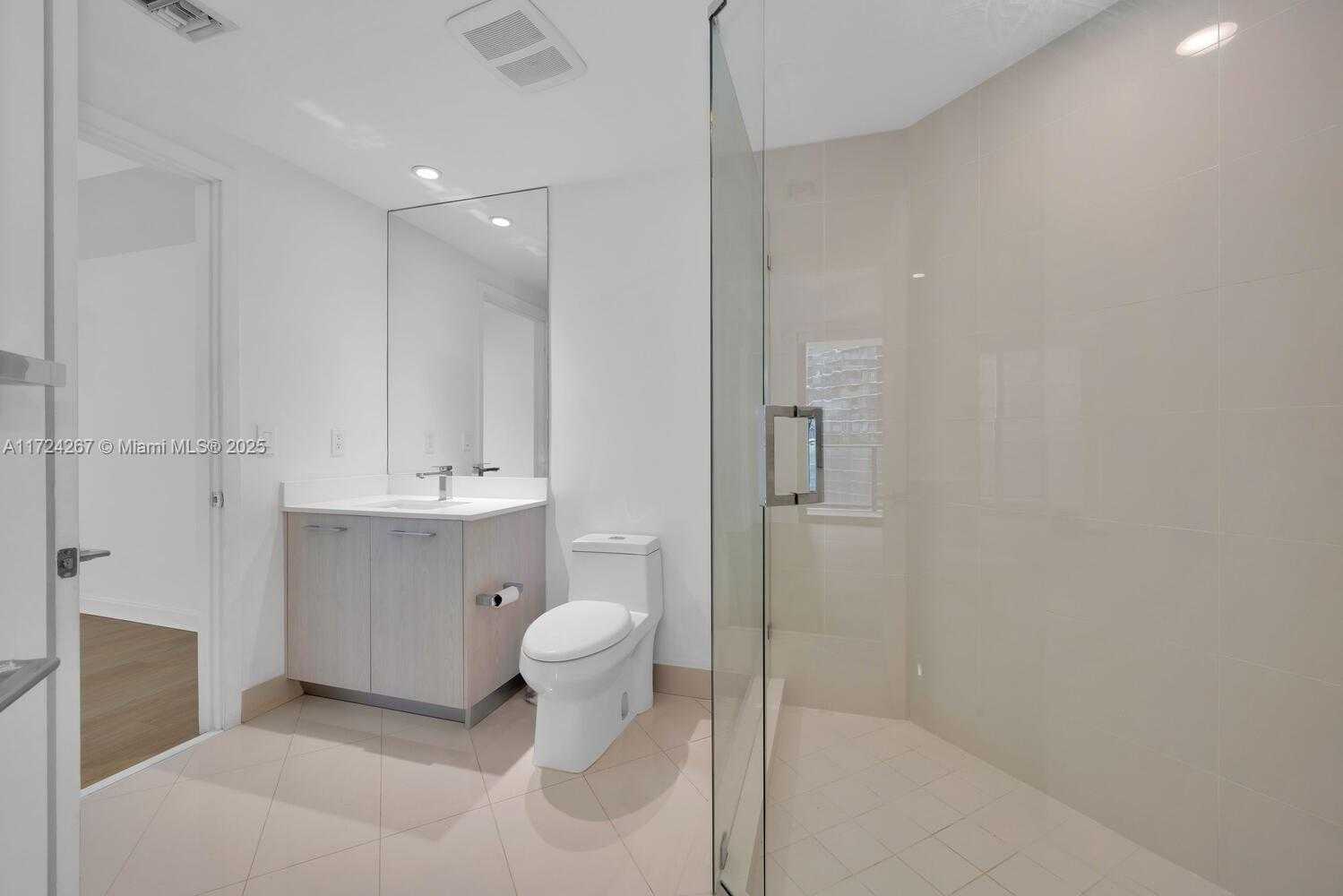 Small Image of 45 SOUTH WEST 9TH ST #2101, Miami Number 18