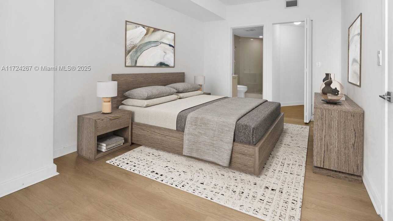 Small Image of 45 SOUTH WEST 9TH ST #2101, Miami Number 6