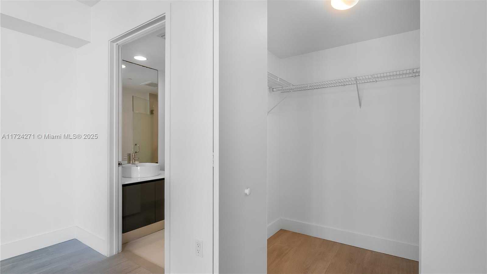 Small Image of 31 SOUTH EAST 6TH ST #1806, Miami Number 10