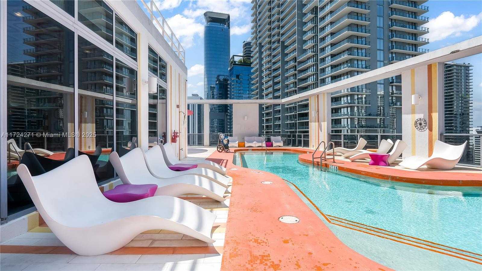 Small Image of 31 SOUTH EAST 6TH ST #1806, Miami Number 18