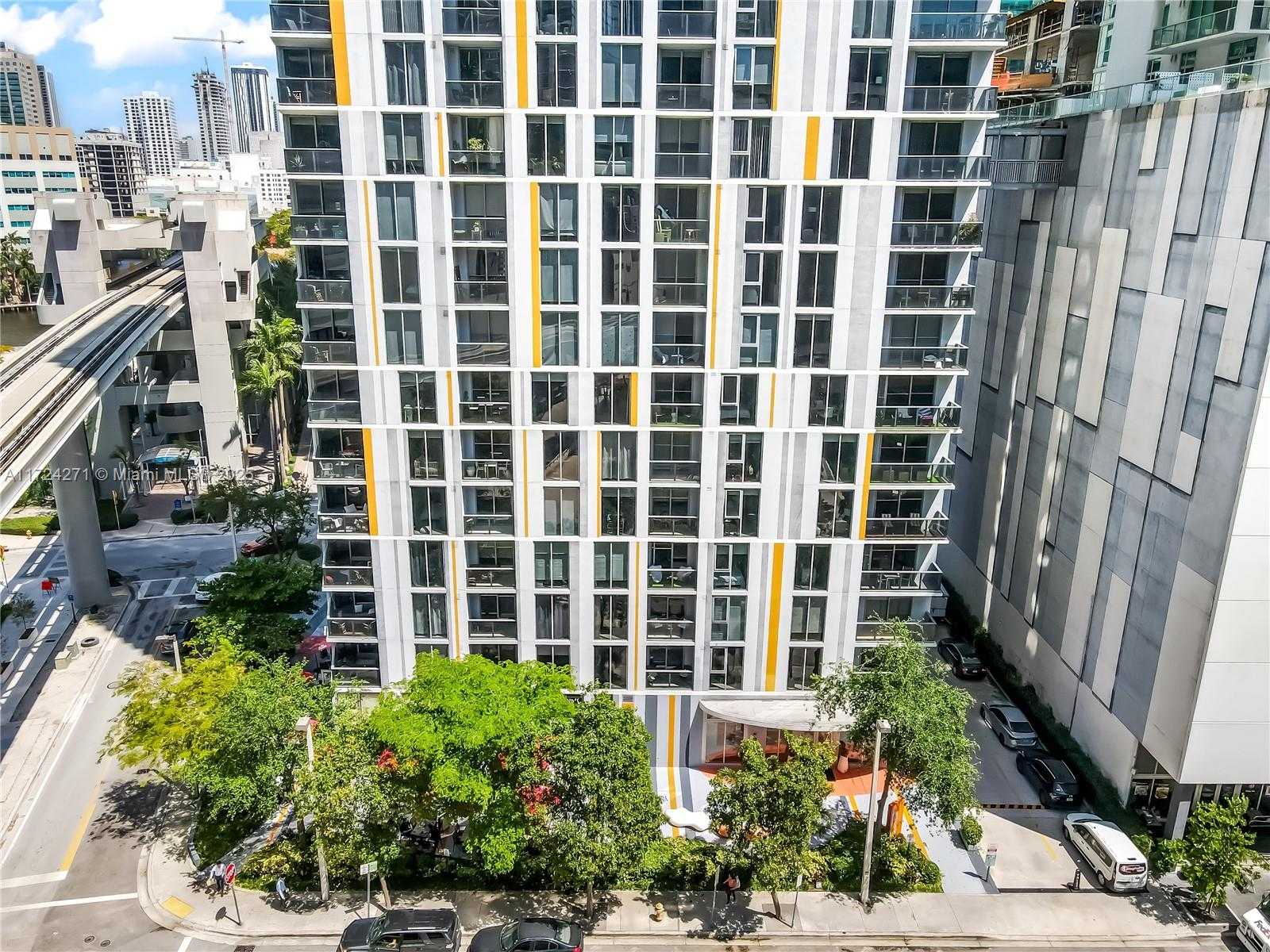 Small Image of 31 SOUTH EAST 6TH ST #1806, Miami Number 28