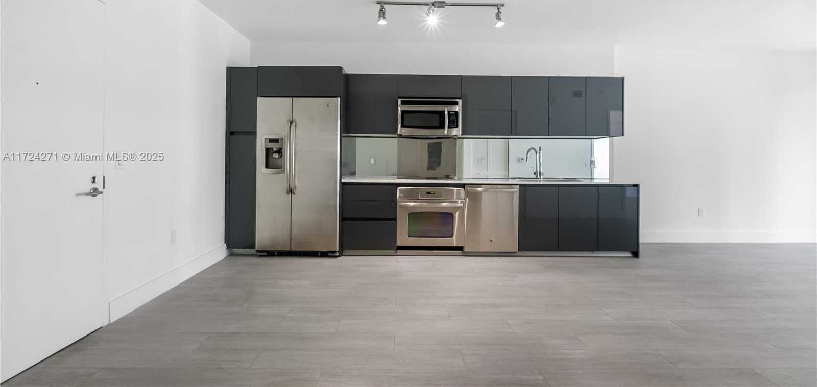 Small Image of 31 SOUTH EAST 6TH ST #1806, Miami Number 3