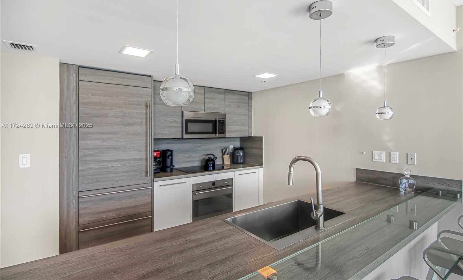 Small Image of 400 SUNNY ISLES BLVD #307, Sunny Isles Beach Number 28
