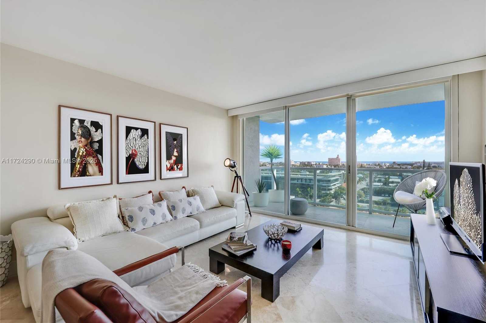 Small Image of 650 WEST AVE #1104, Miami Beach Number 2