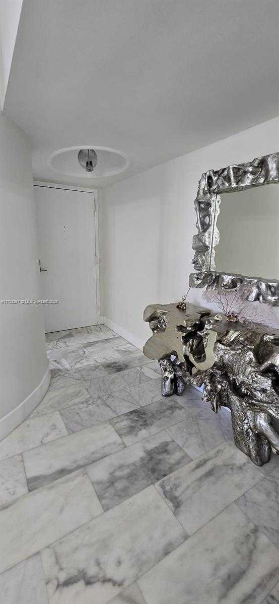 Small Image of 2401 SOUTH OCEAN DR #405, Hollywood Number 2