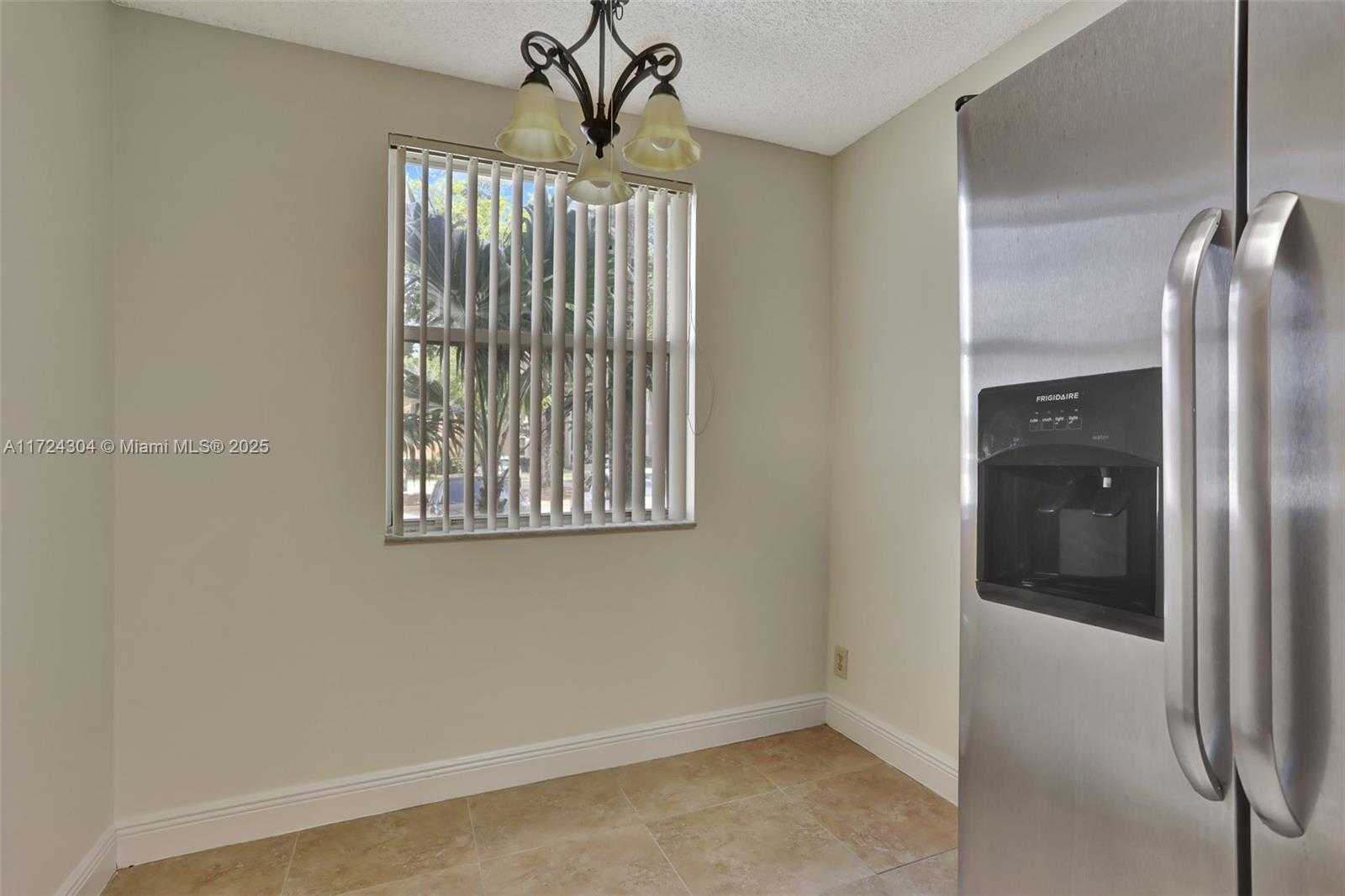 Small Image of 8891 Wiles Rd, Coral Springs, FL 33067, USA Number 15