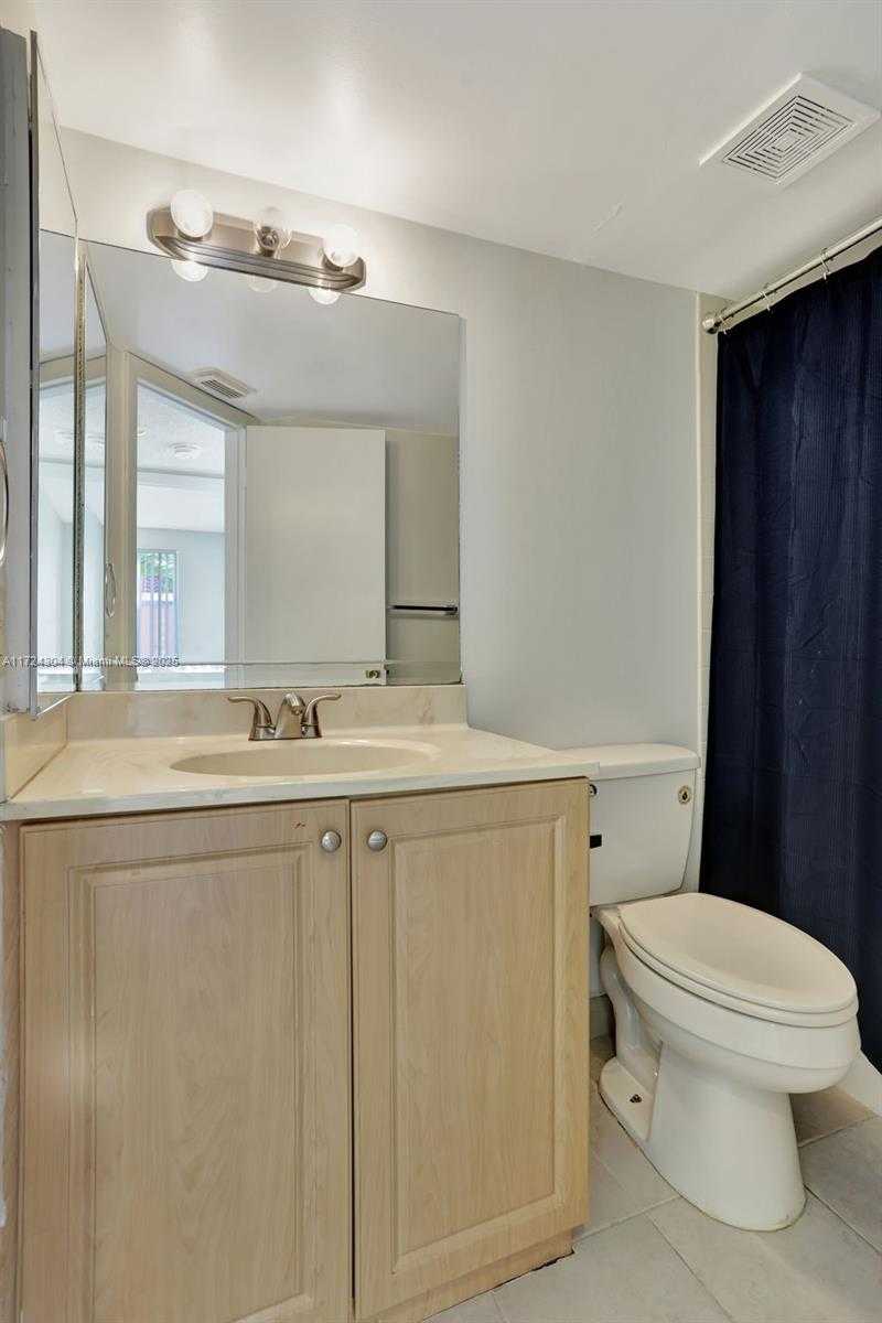 Small Image of 8891 Wiles Rd, Coral Springs, FL 33067, USA Number 18