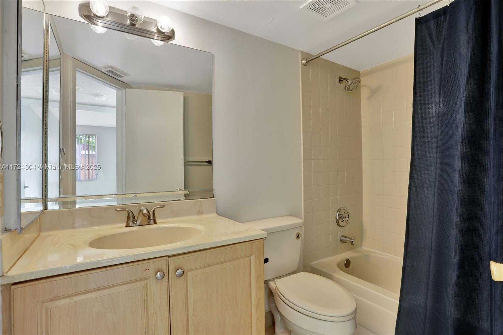 Small Image of 8891 Wiles Rd, Coral Springs, FL 33067, USA Number 19