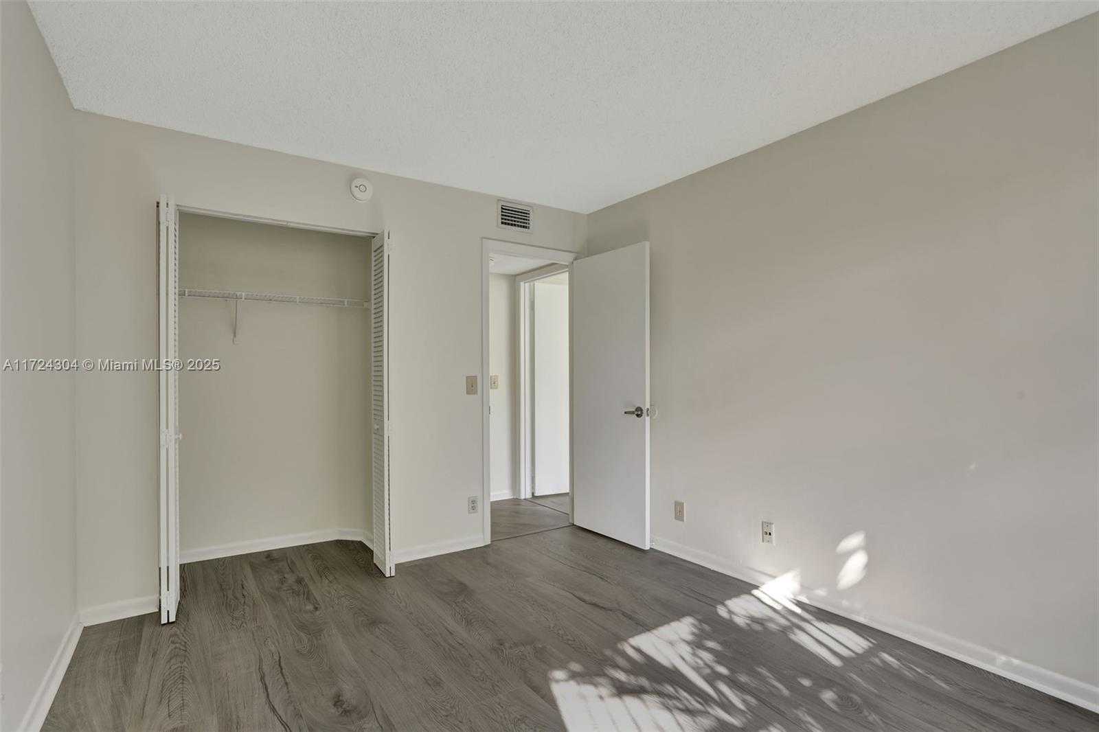Small Image of 8891 Wiles Rd, Coral Springs, FL 33067, USA Number 21