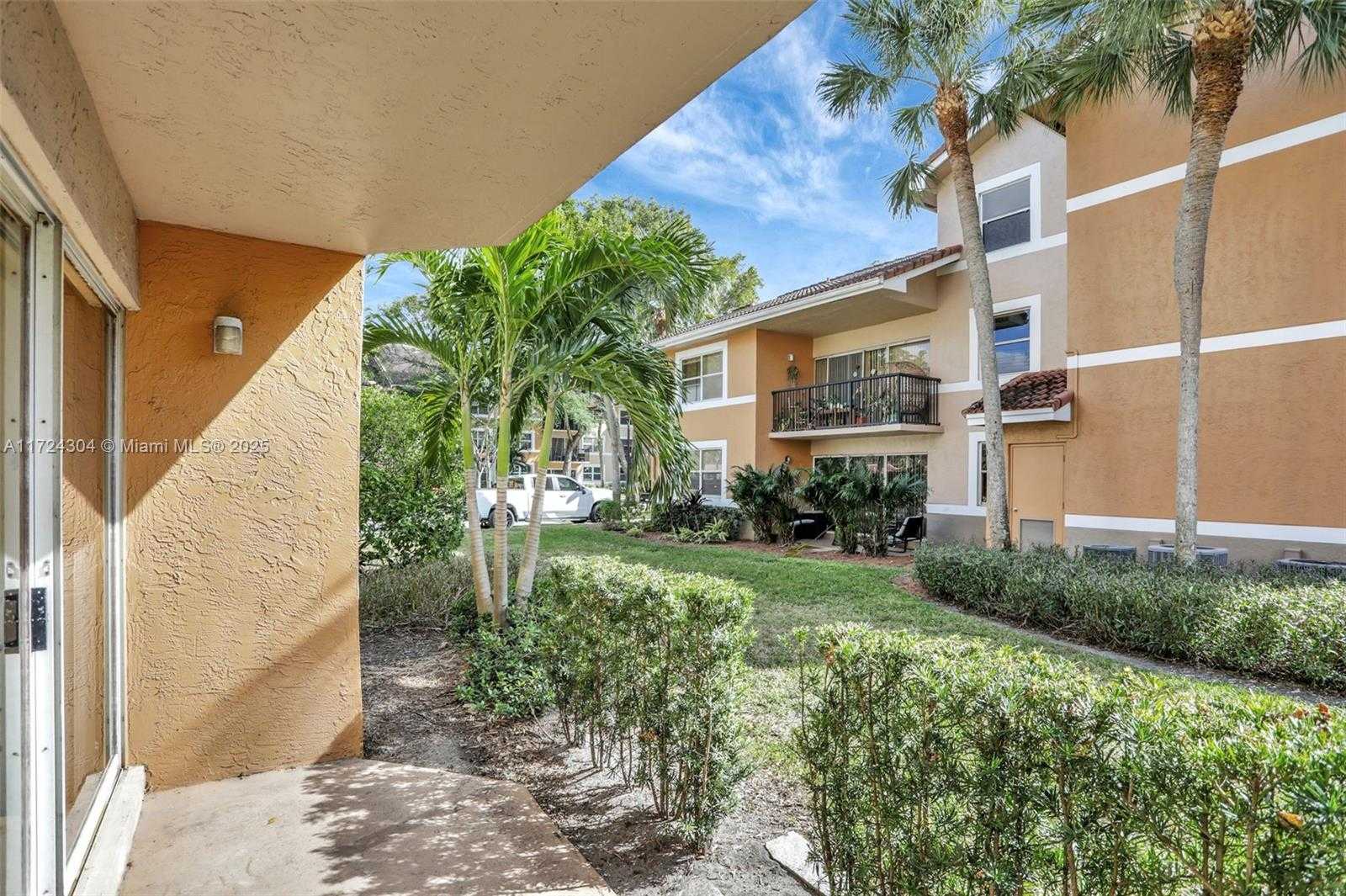 Small Image of 8891 Wiles Rd, Coral Springs, FL 33067, USA Number 28