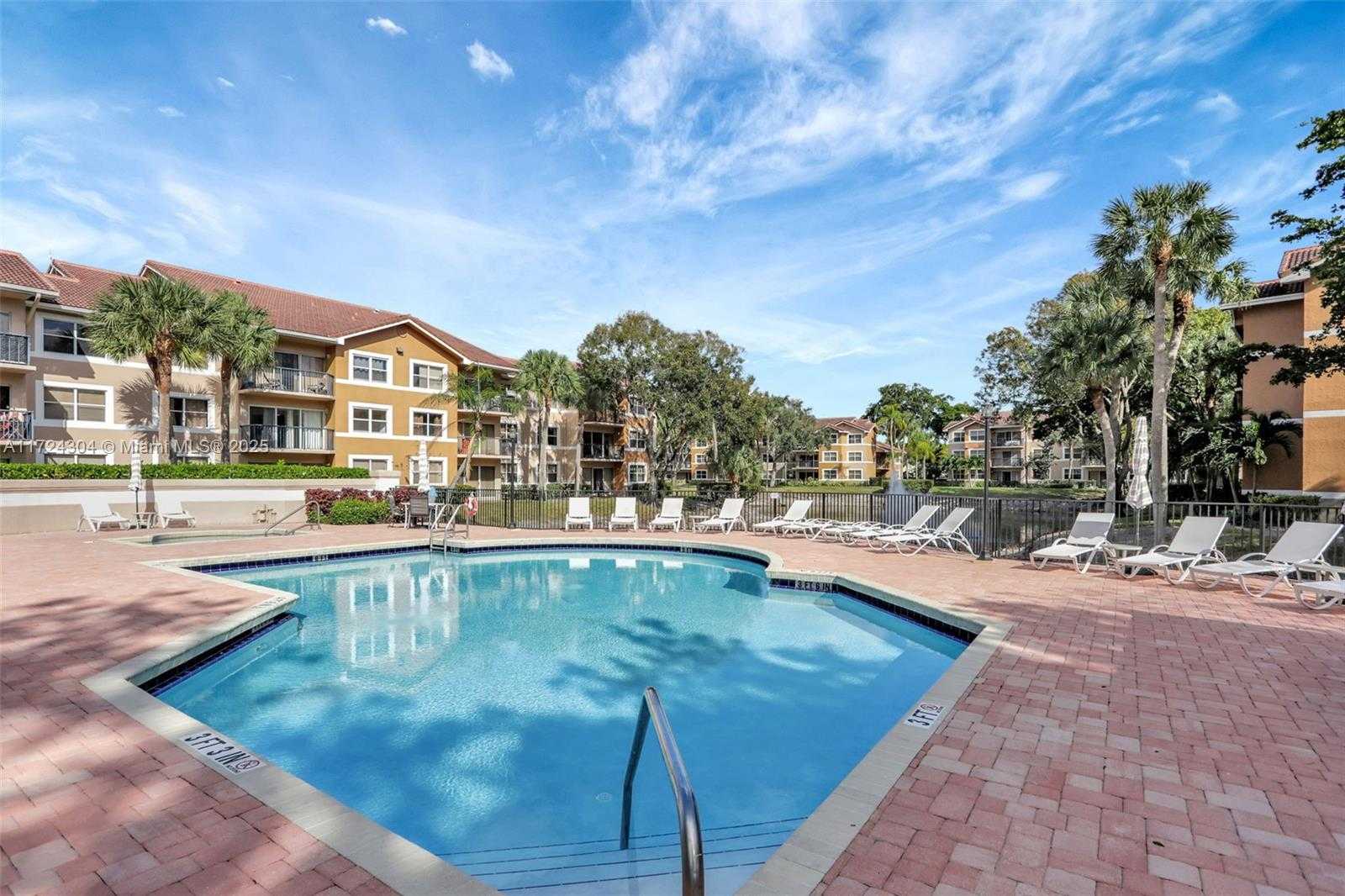 Small Image of 8891 Wiles Rd, Coral Springs, FL 33067, USA Number 33