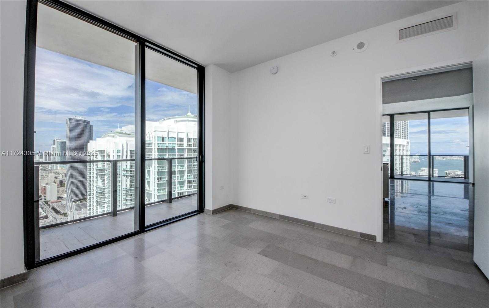 Small Image of 68 SOUTH EAST 6TH ST #3511, Miami Number 15