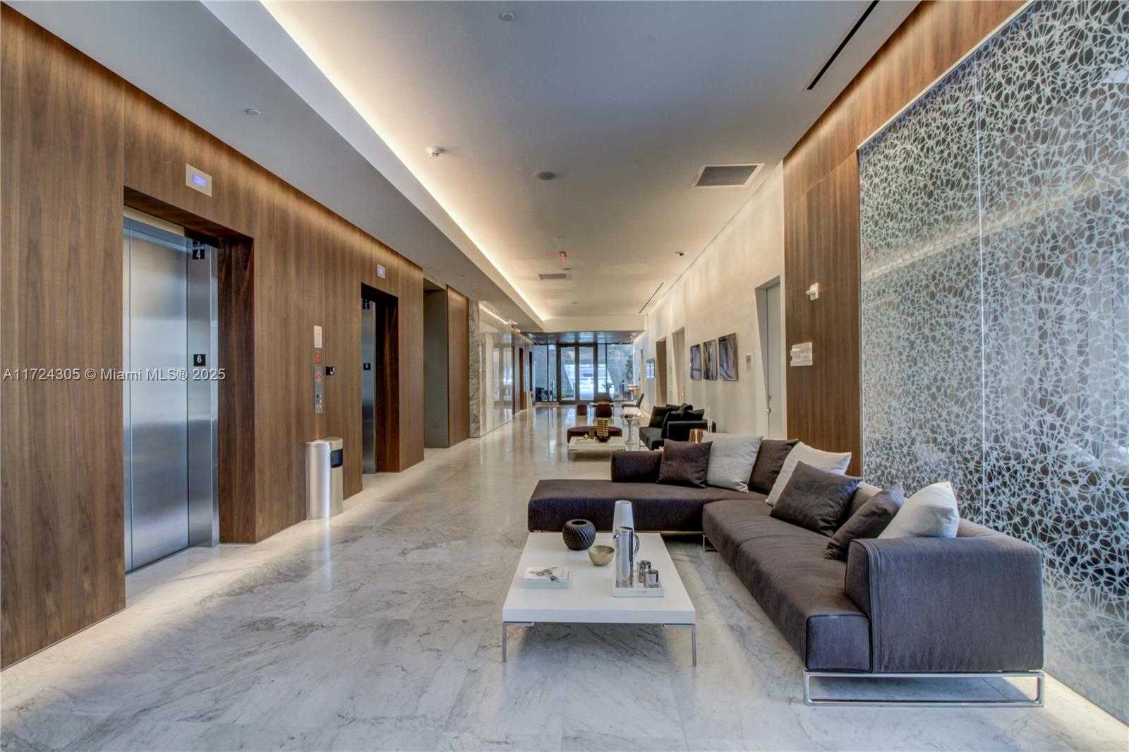 Small Image of 68 SOUTH EAST 6TH ST #3511, Miami Number 16
