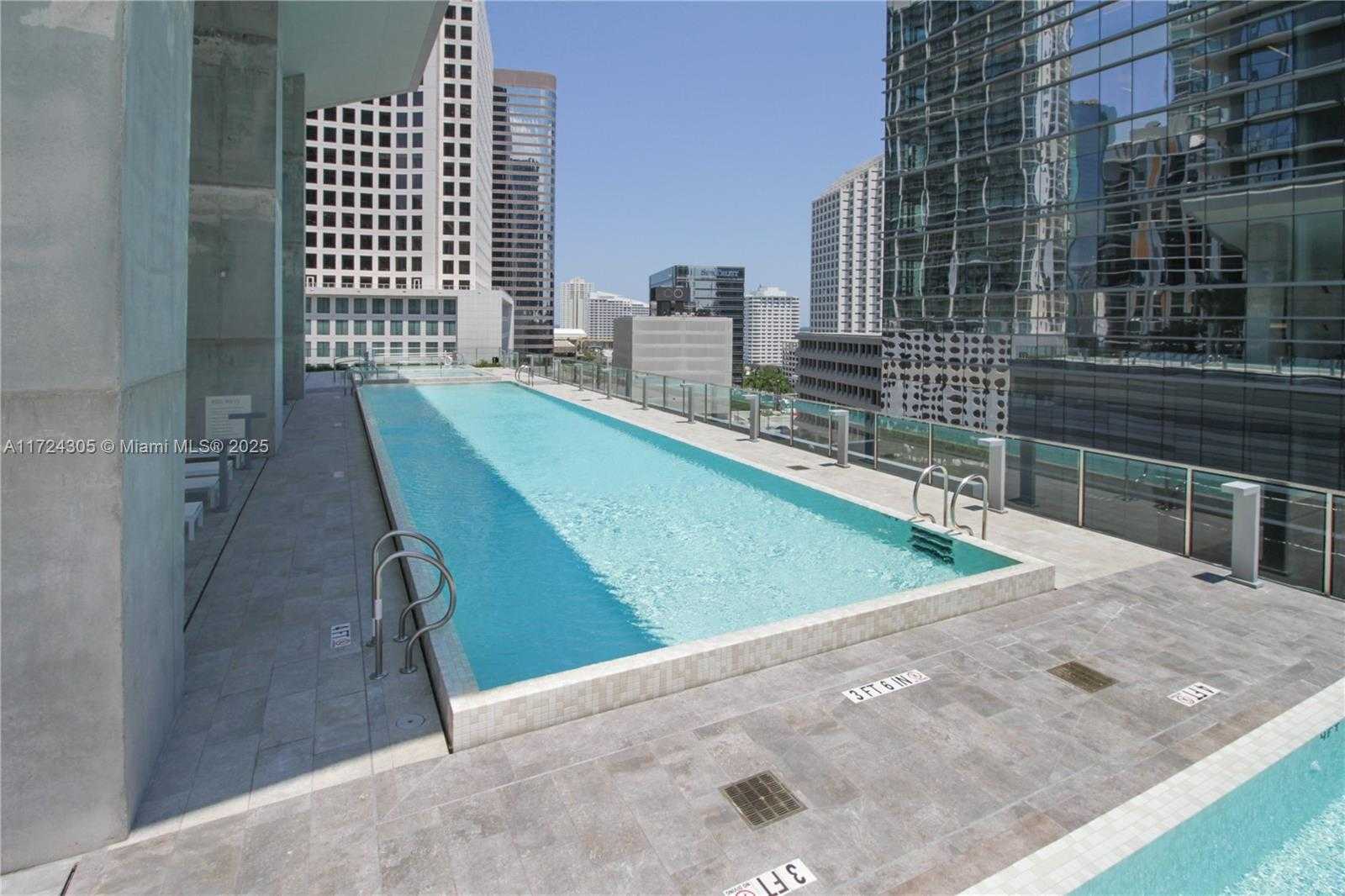 Small Image of 68 SOUTH EAST 6TH ST #3511, Miami Number 27