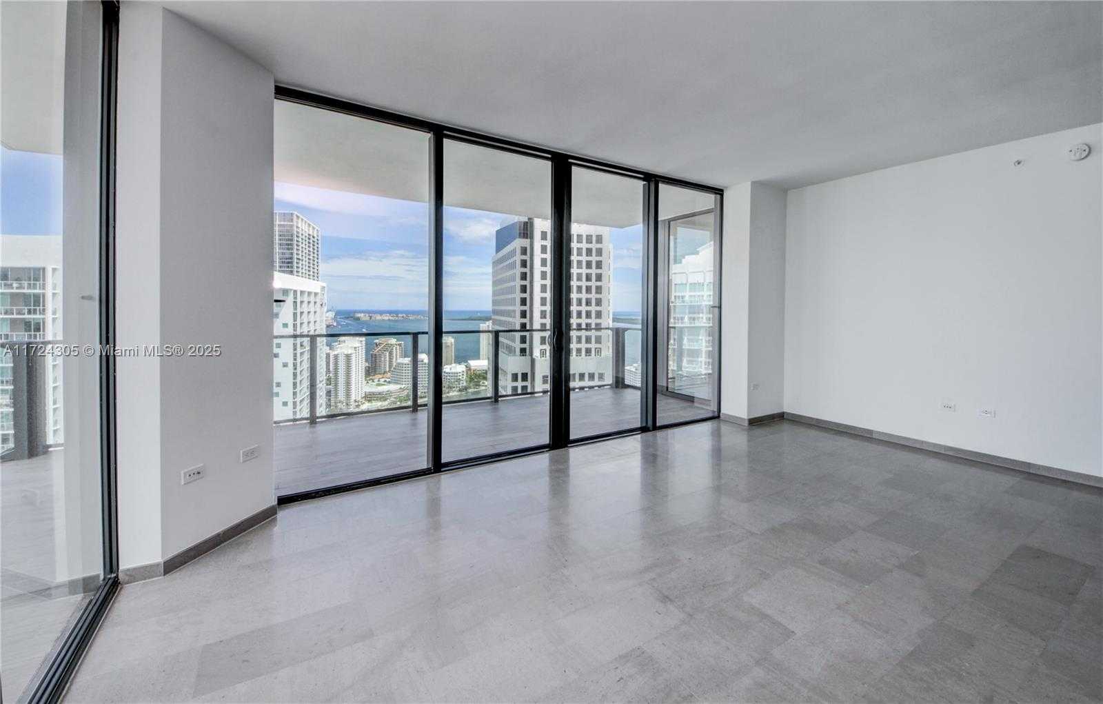 Small Image of 68 SOUTH EAST 6TH ST #3511, Miami Number 7