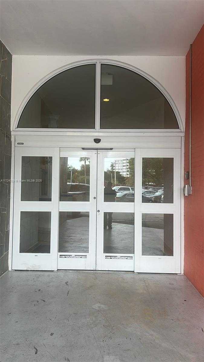 Small Image of 1301 NORTH EAST MIAMI GARDENS DR #321W, Miami Number 13