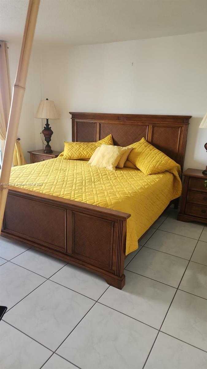 Small Image of 1301 NORTH EAST MIAMI GARDENS DR #321W, Miami Number 6