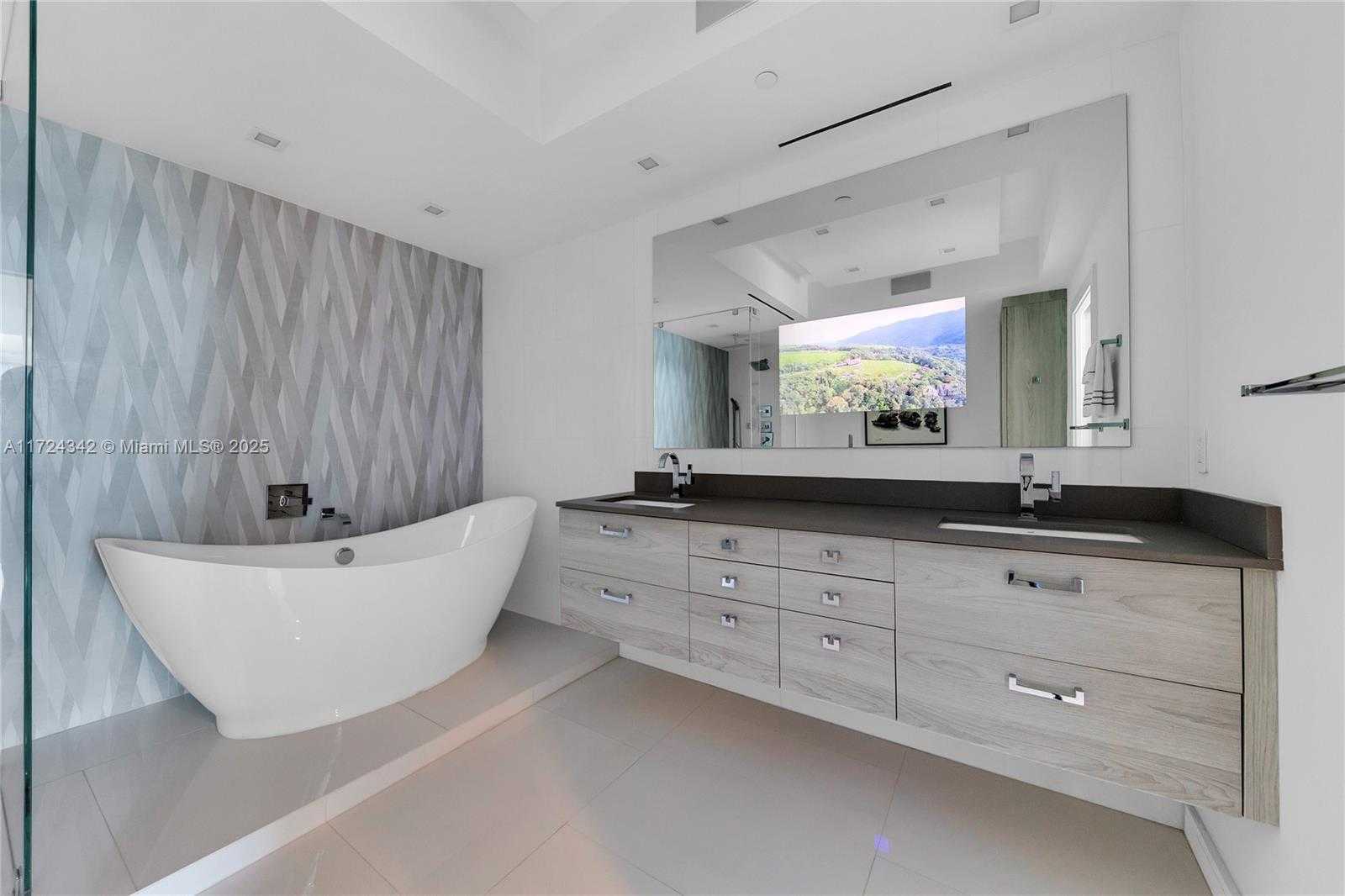 Small Image of 3535 SOUTH OCEAN DR #1602, Hollywood Number 14