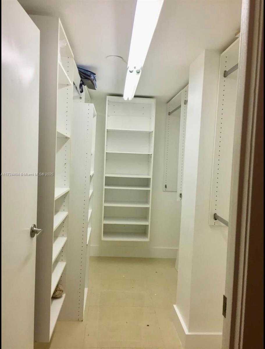 Small Image of 600 THREE ISLANDS BLVD #115, Hallandale Beach Number 12