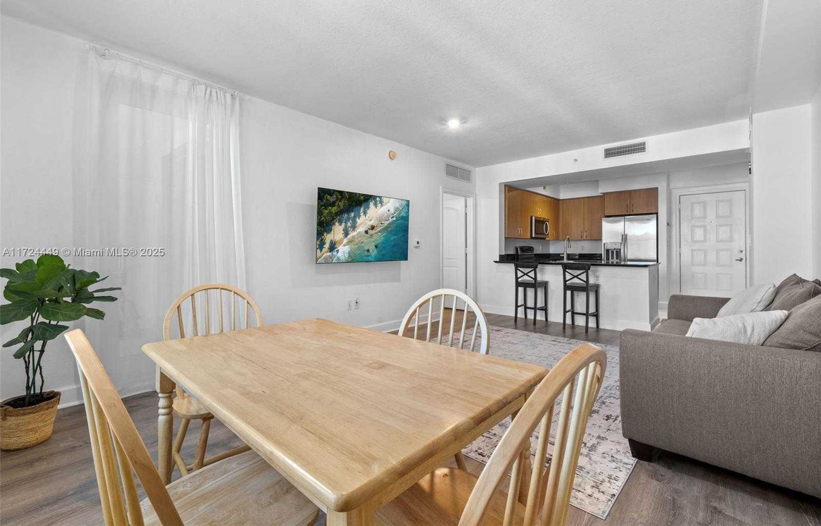 Small Image of 1830 RADIUS DR #903, Hollywood Number 13