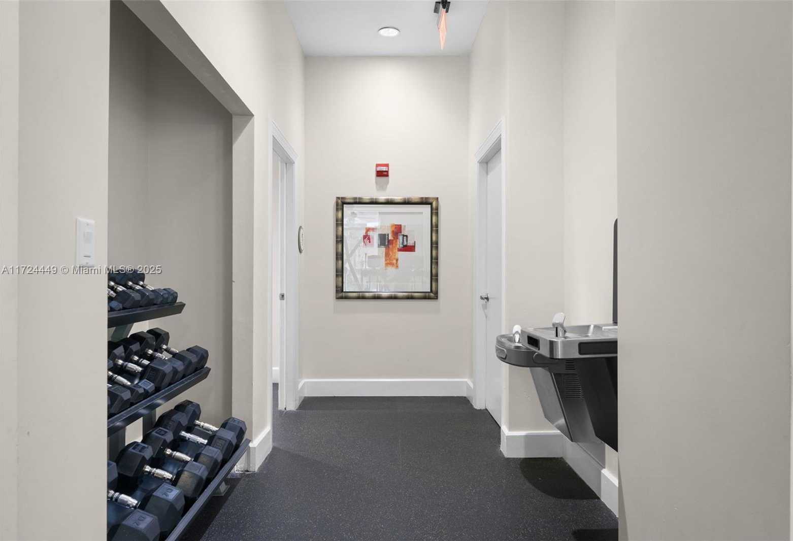 Small Image of 1830 RADIUS DR #903, Hollywood Number 39