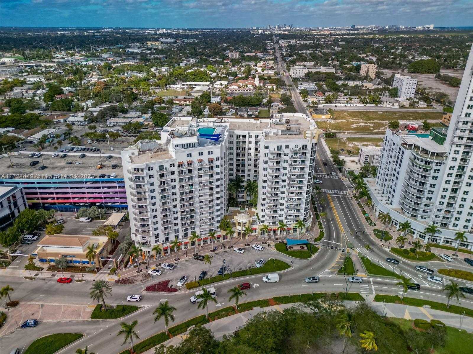 Small Image of 1830 RADIUS DR #903, Hollywood Number 50