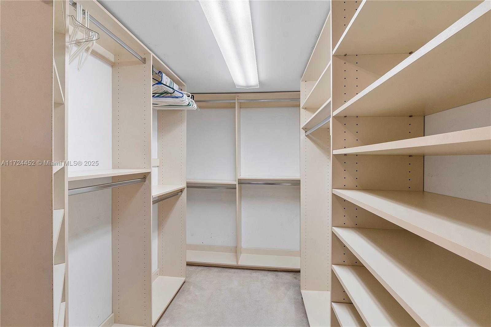 Small Image of 5757 COLLINS AVE #403, Miami Beach Number 14