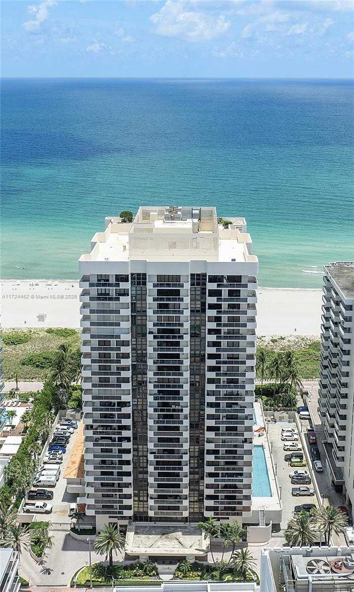 Small Image of 5757 COLLINS AVE #403, Miami Beach Number 38