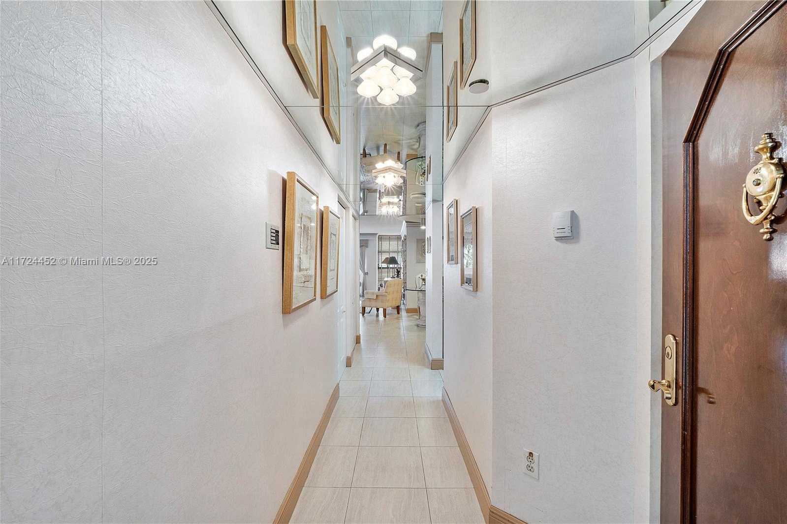 Small Image of 5757 COLLINS AVE #403, Miami Beach Number 9