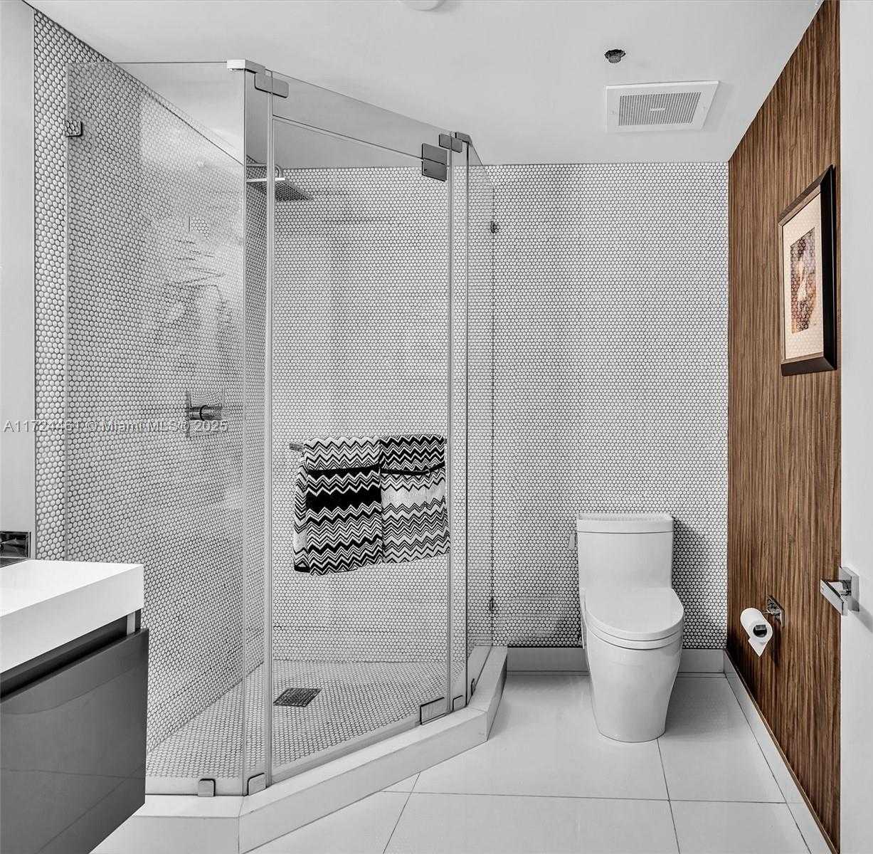 Small Image of 3201 NORTH EAST 183RD ST #1207, Aventura Number 34