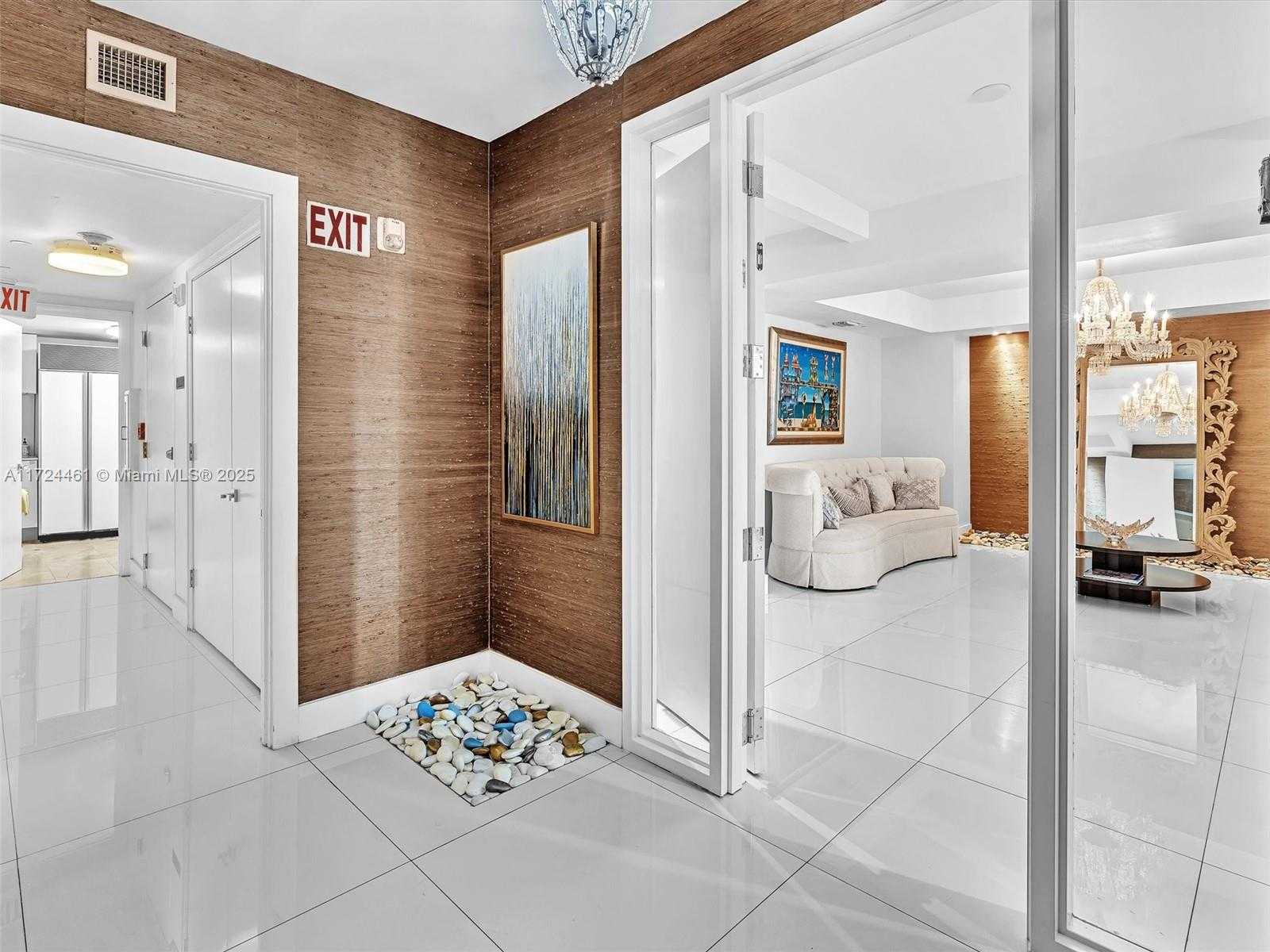 Small Image of 3201 NORTH EAST 183RD ST #1207, Aventura Number 4