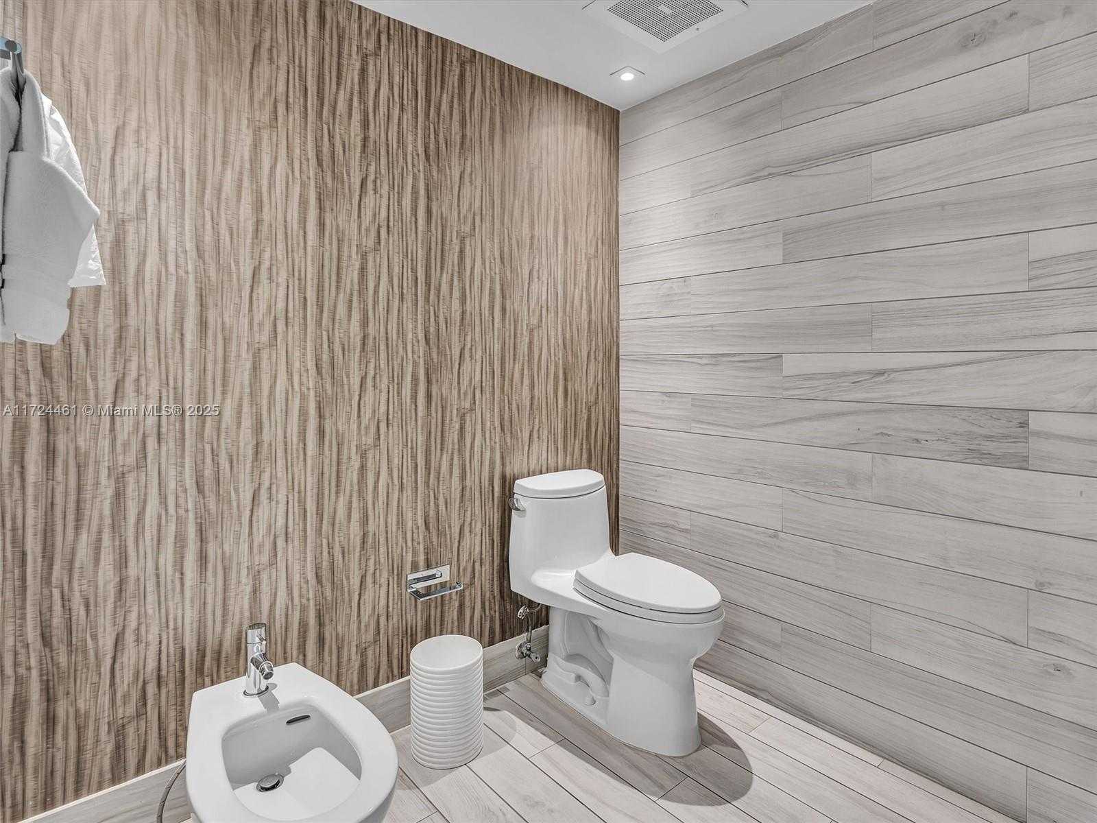 Small Image of 3201 NORTH EAST 183RD ST #1207, Aventura Number 54