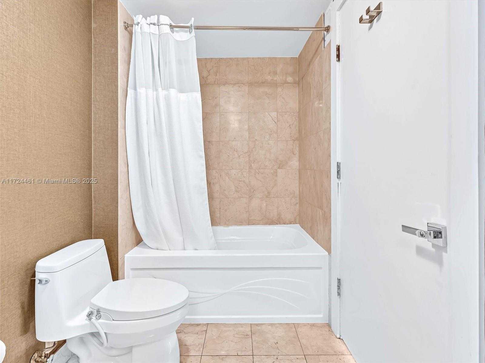 Small Image of 3201 NORTH EAST 183RD ST #1207, Aventura Number 64