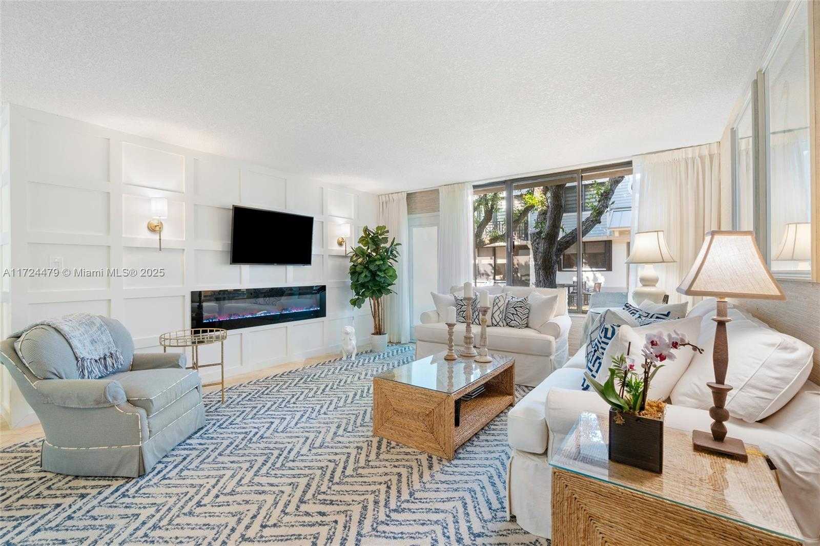 Small Image of 1662 SOUTH OCEAN LN #158, Fort Lauderdale Number 4