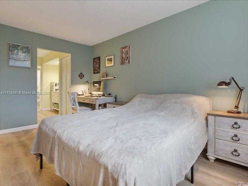 Small Image of 6193 ROCK ISLAND RD #105, Tamarac Number 15