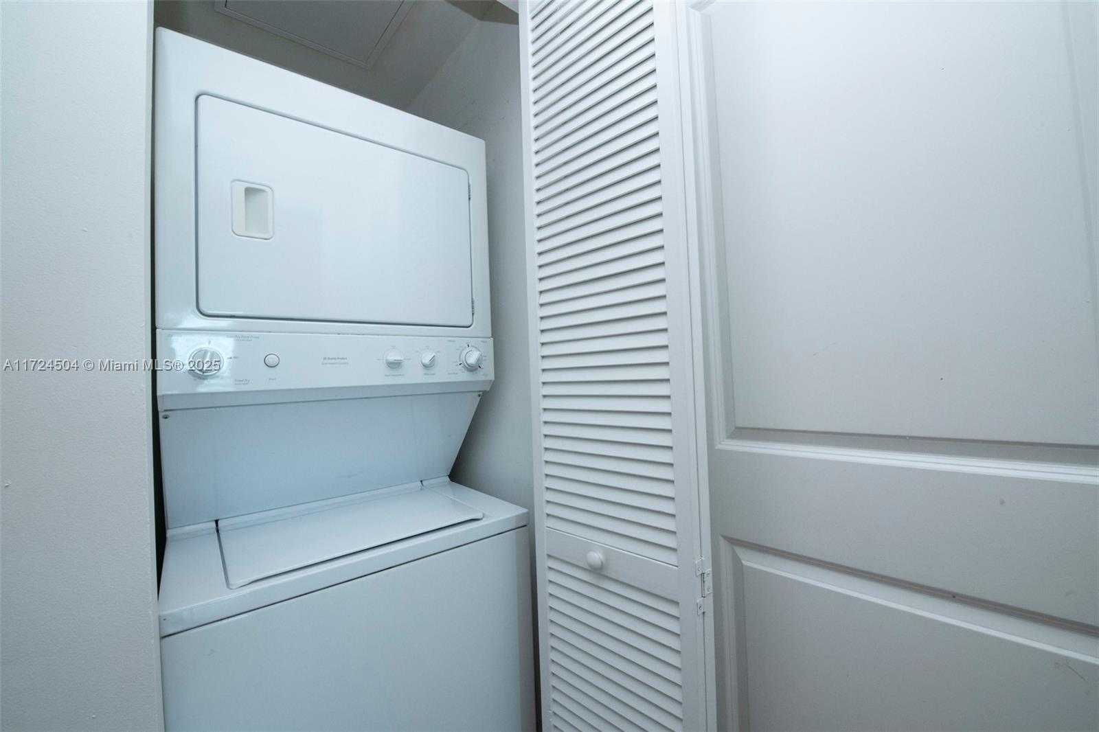 Small Image of 333 NORTH EAST 24TH ST #908, Miami Number 11