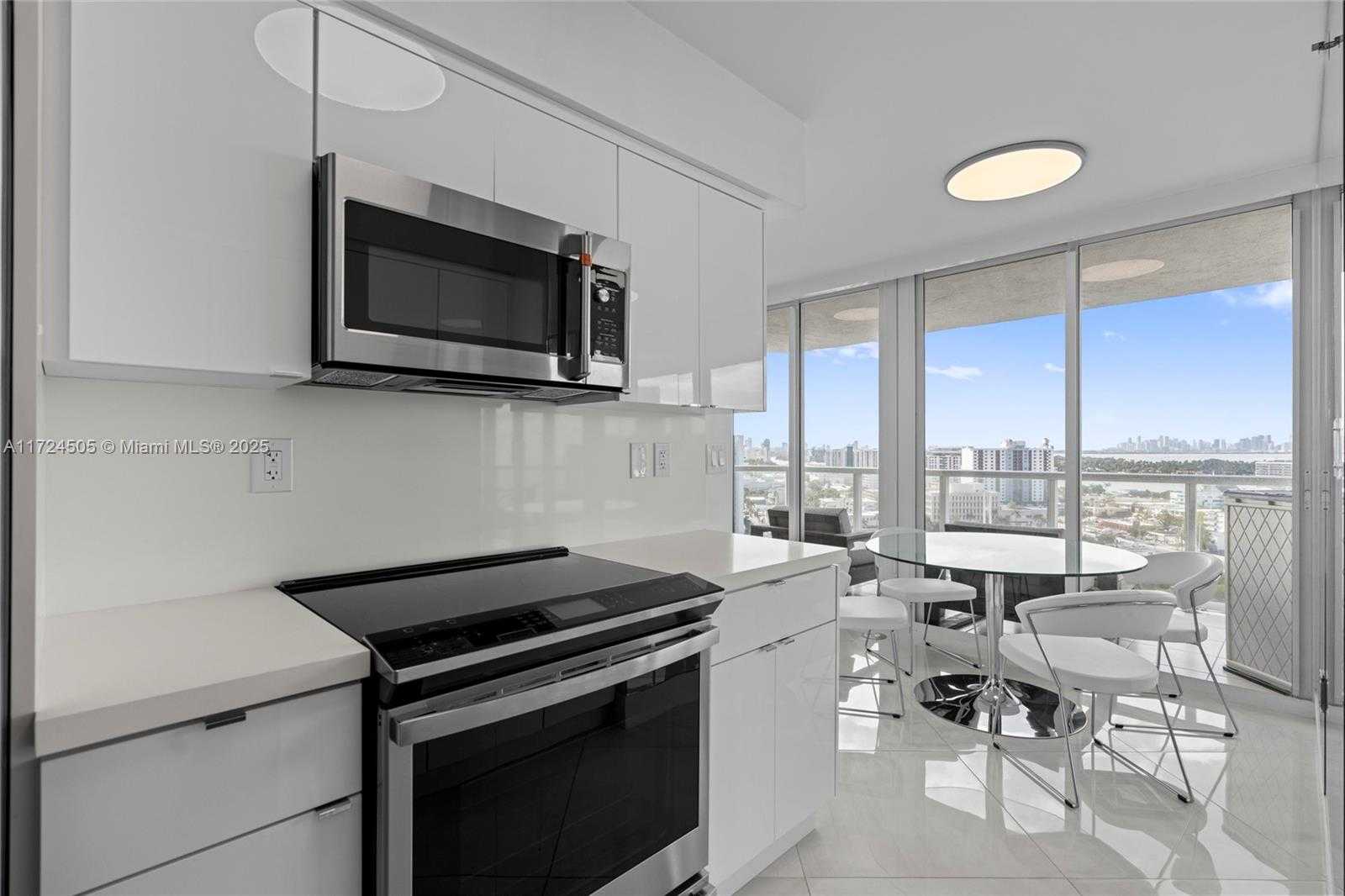 Small Image of 7330 OCEAN TER #19-C, Miami Beach Number 10