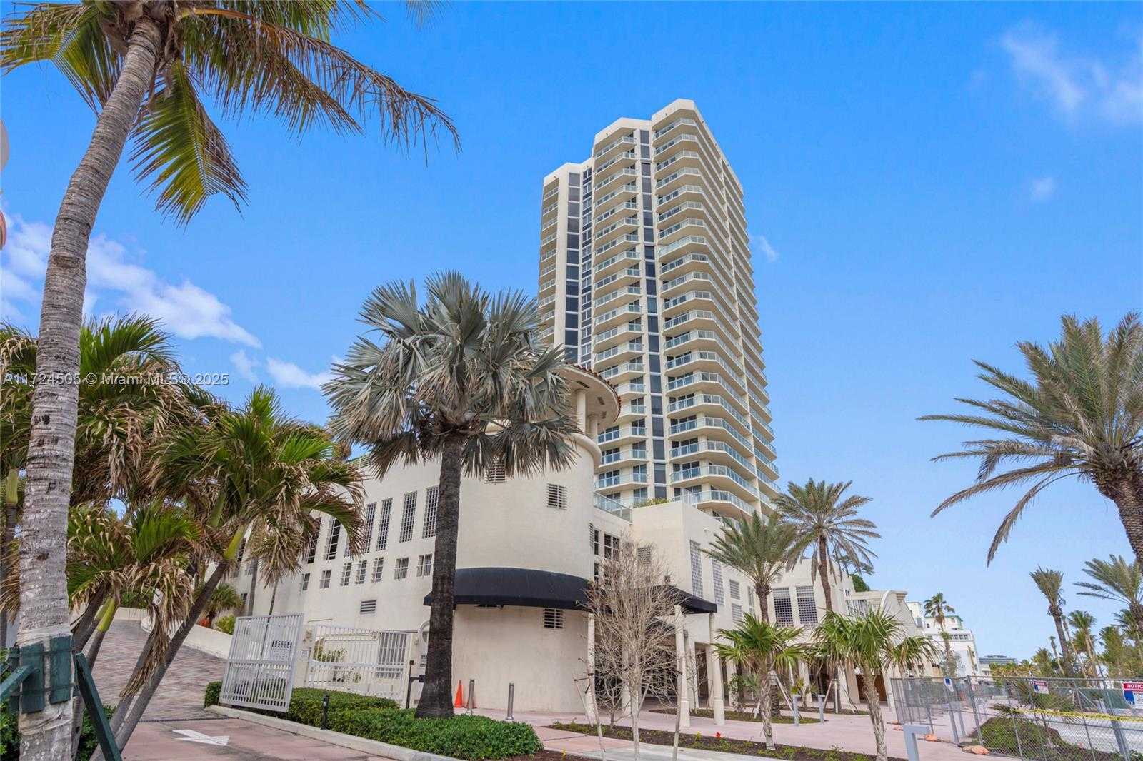 Small Image of 7330 OCEAN TER #19-C, Miami Beach Number 25