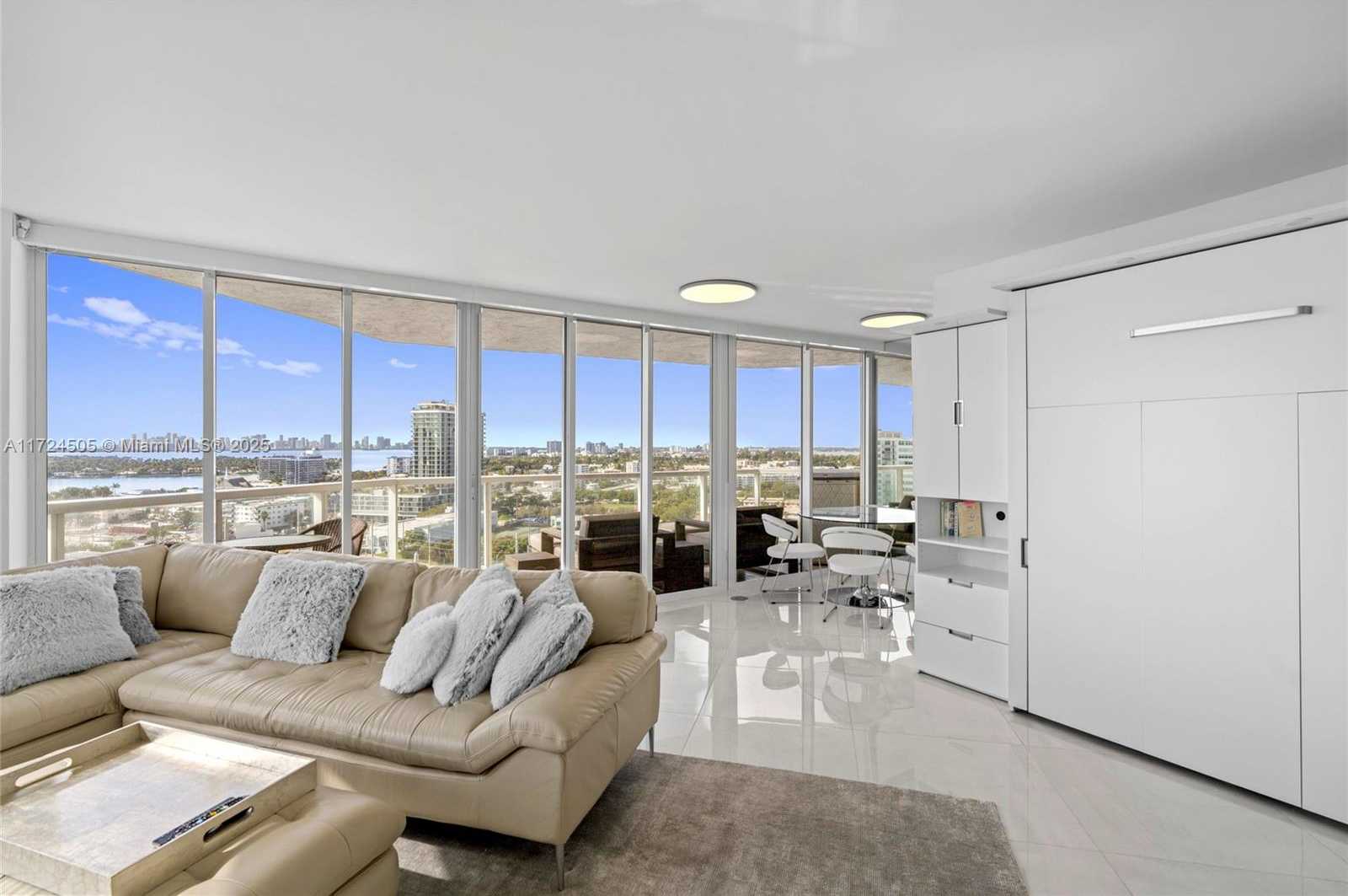 Small Image of 7330 OCEAN TER #19-C, Miami Beach Number 5