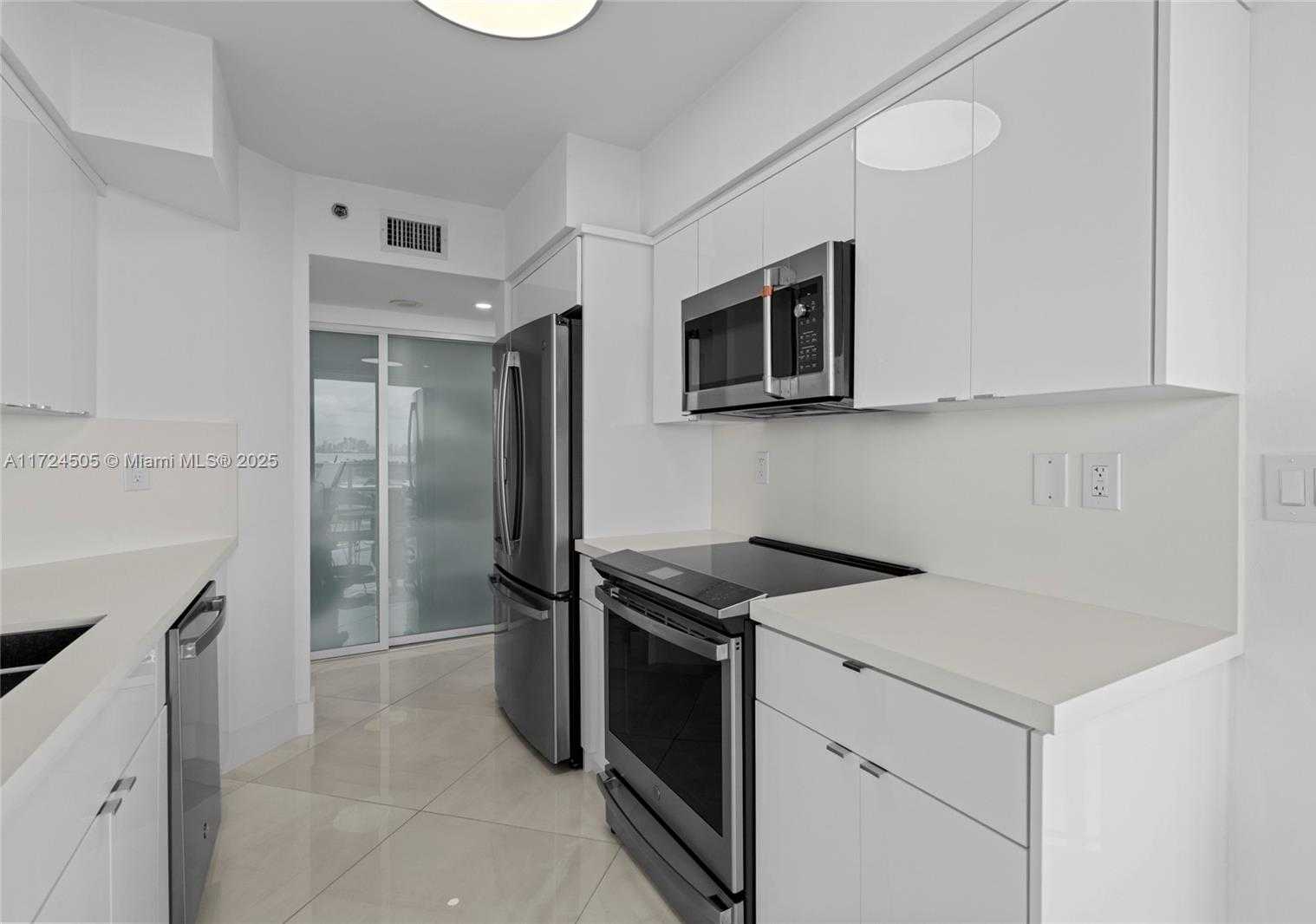 Small Image of 7330 OCEAN TER #19-C, Miami Beach Number 9