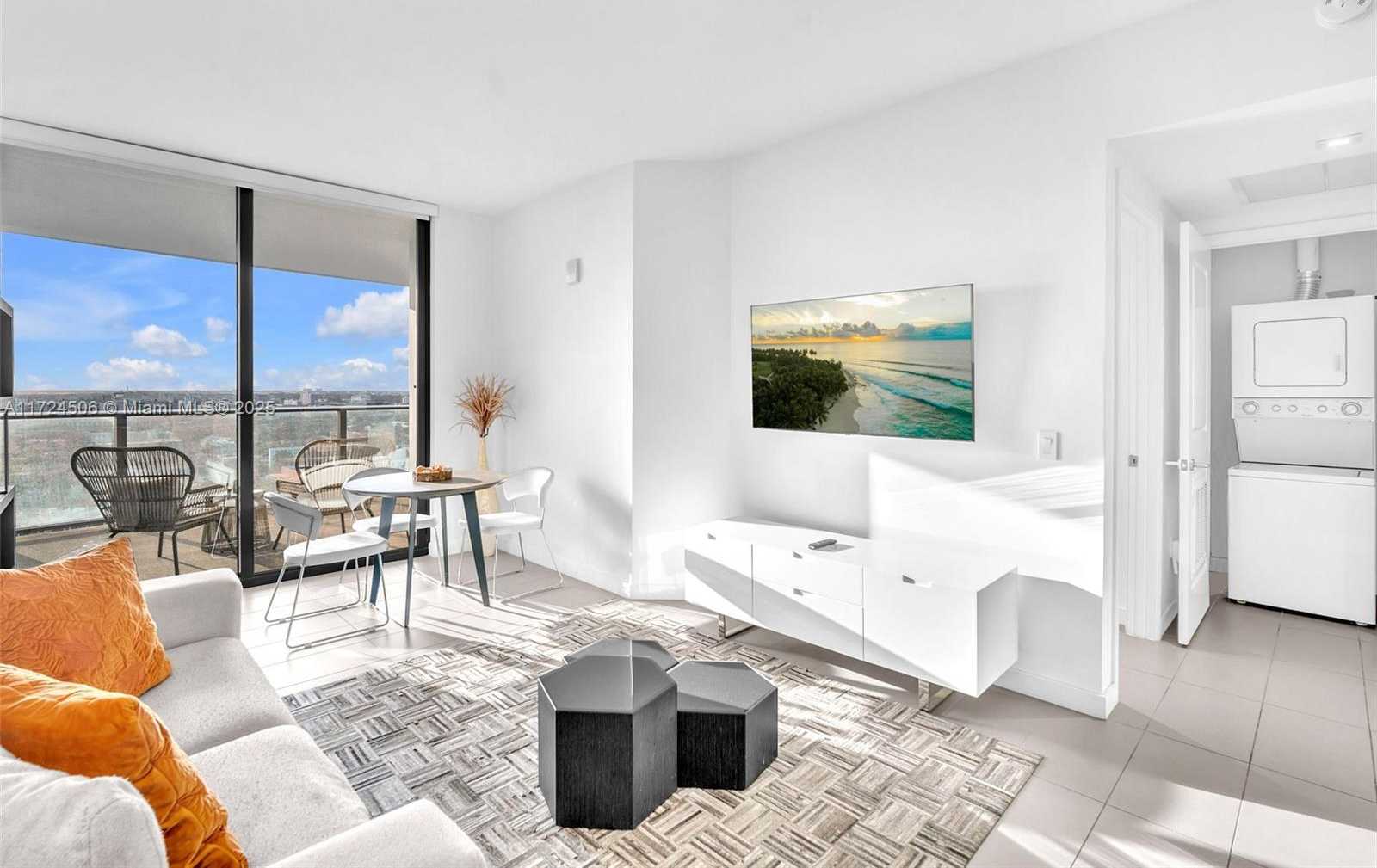 Small Image of 1600 NORTH EAST 1ST AVE #2115, Miami Number 3