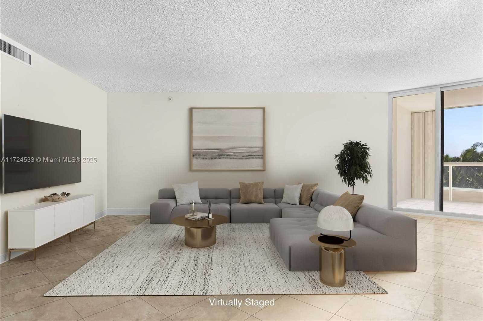 Small Image of 21050 POINT PL #502, Aventura Number 4