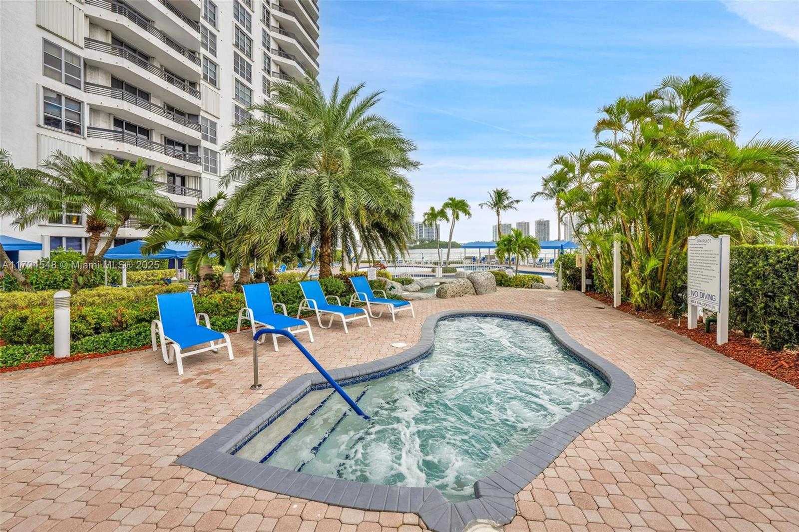 Small Image of 3530 MYSTIC POINTE DR #710, Aventura Number 32